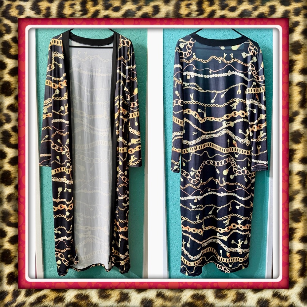 👑✅PRICE FIRM✅ Chain Print Black Long Cardigan.
